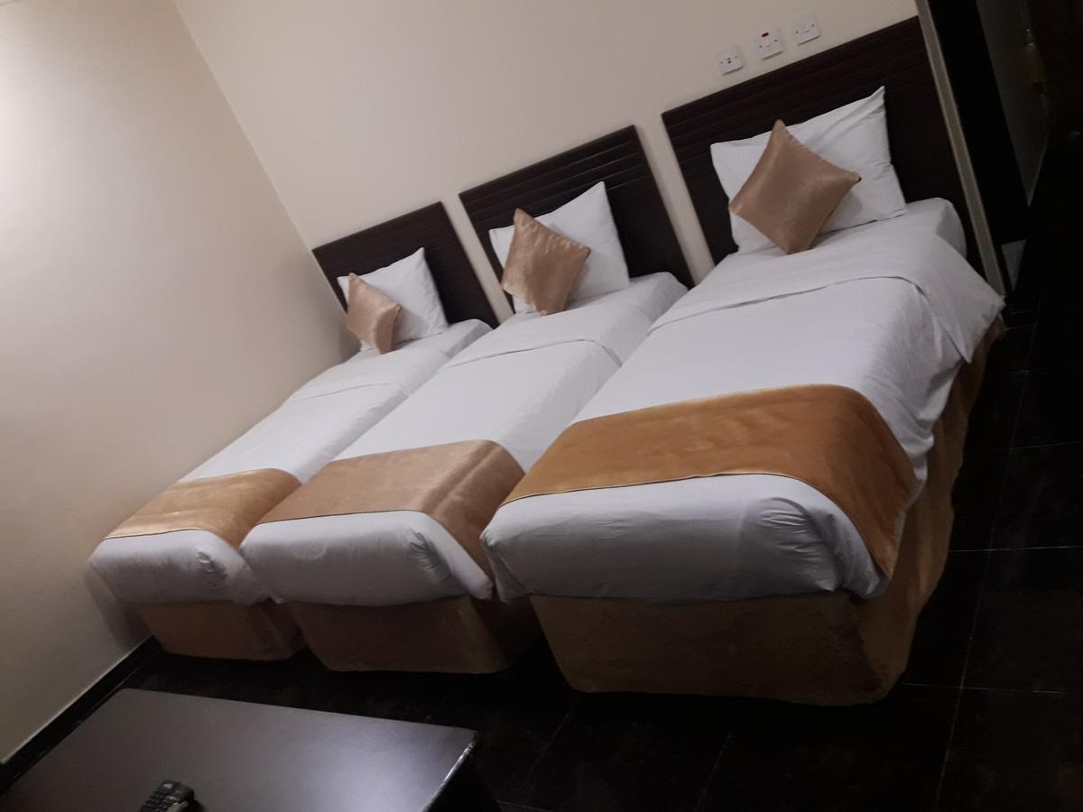 Lake Hotel Mukhi Extérieur photo