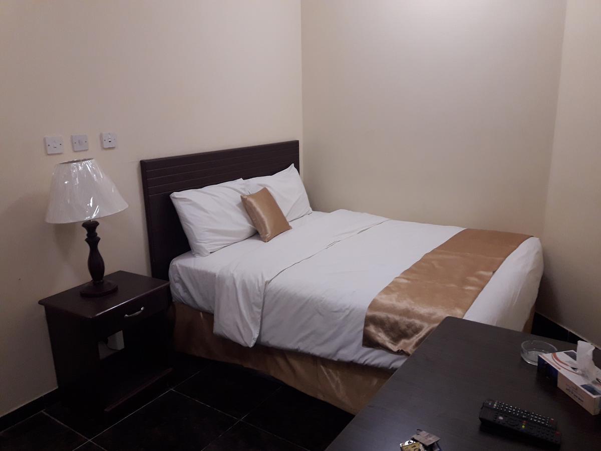Lake Hotel Mukhi Extérieur photo